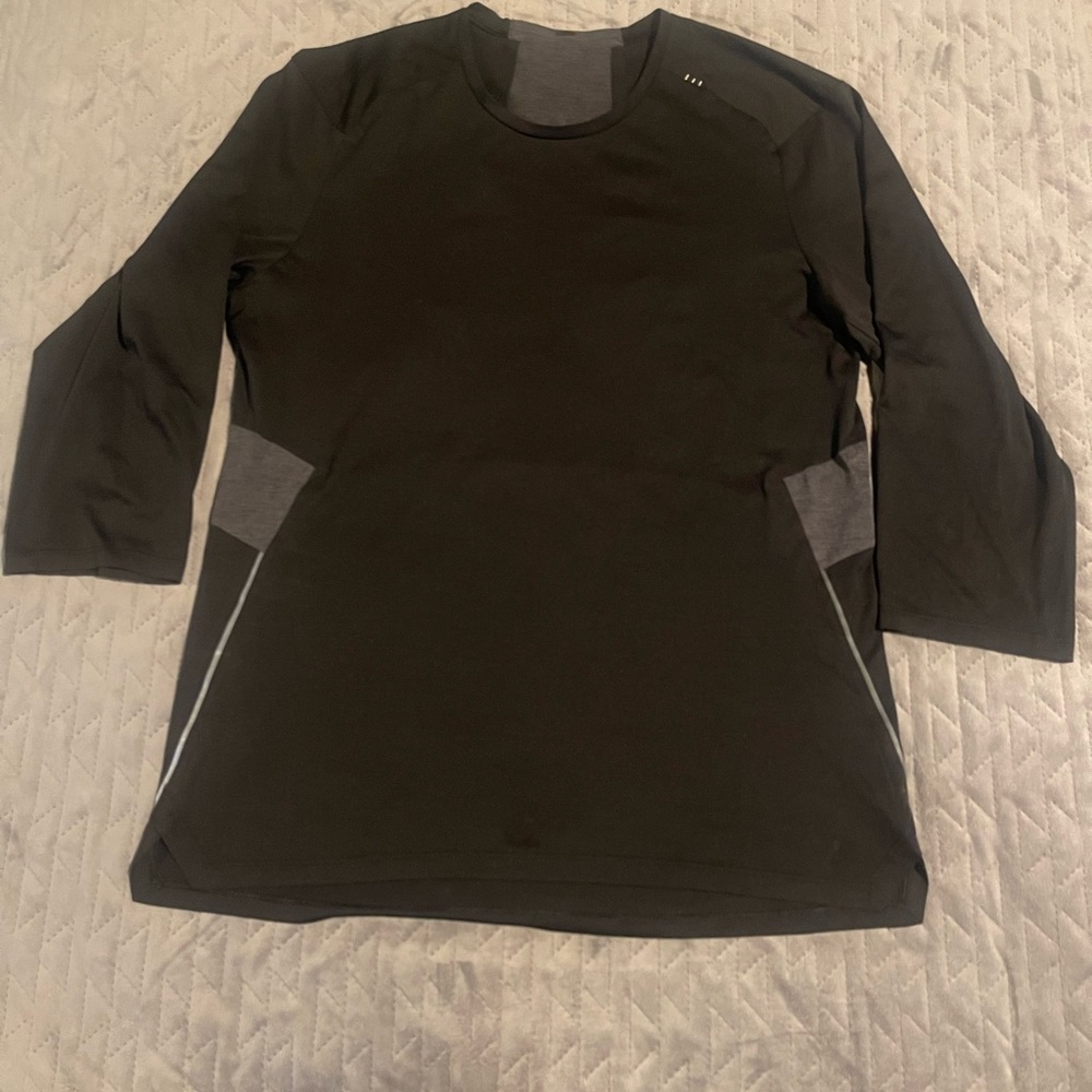 Lululemon shirt mens size medium‎ black/gray pre-owned condition - Picture 2 of 8